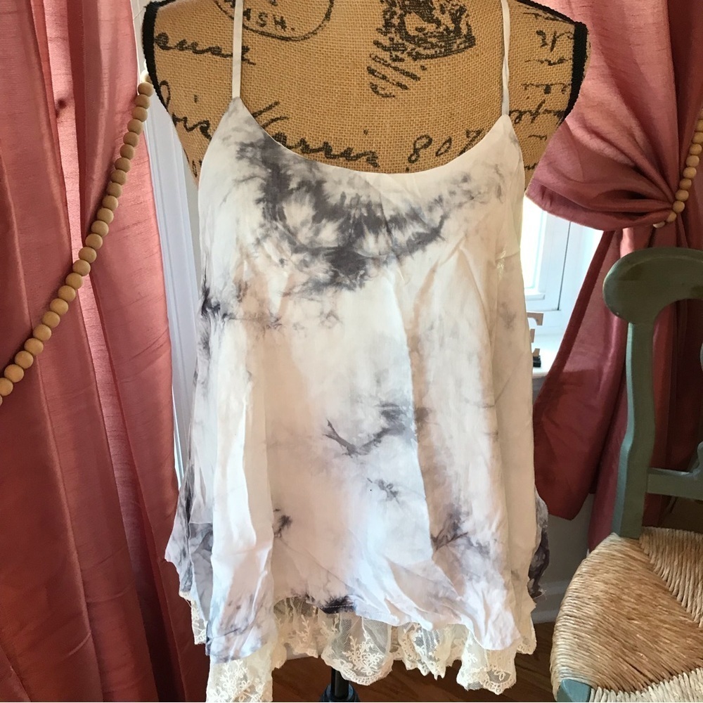 ▪️Tie Dye Lace Camisole